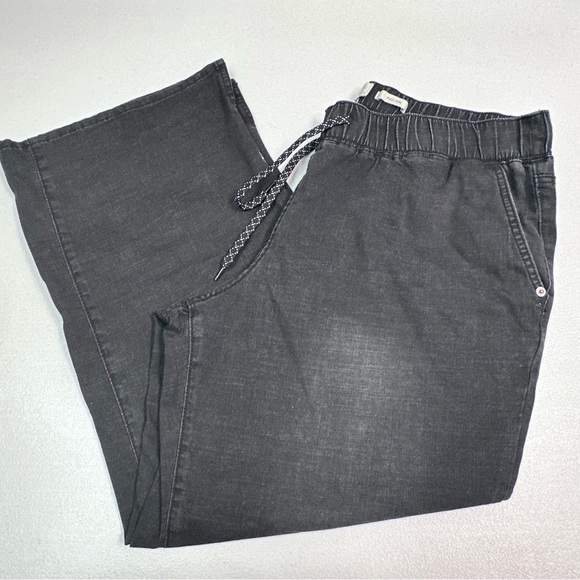 LOGO by Lori Goldstein Black Track Pants with Relaxed Fit - Picture 1 of 9